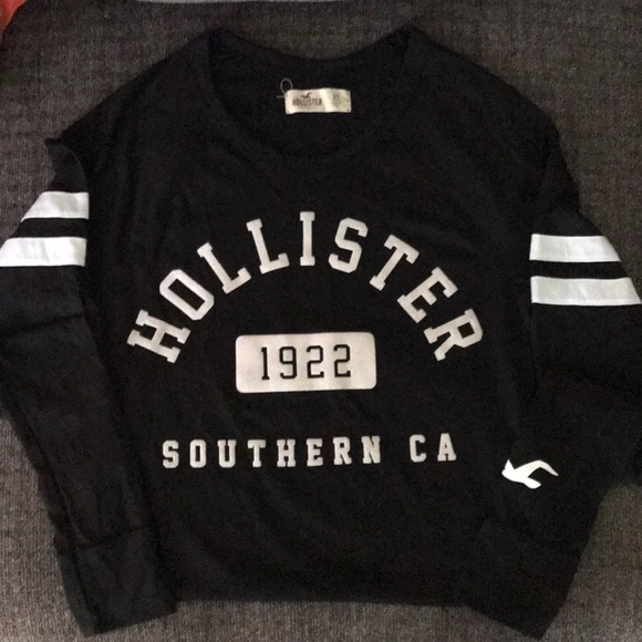 HOLLISTER-Long Sleeve Baseball Style Tee - Picture 1 of 3